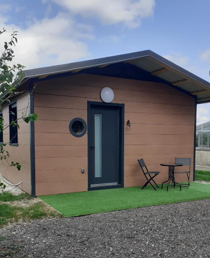 le 18 avenue du côteau 2/3 personnes tout confort Charmes  Exterior foto
